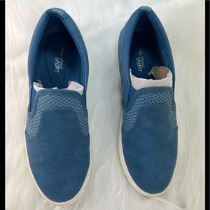 Easy Street Suave Sport Women's Sneakers